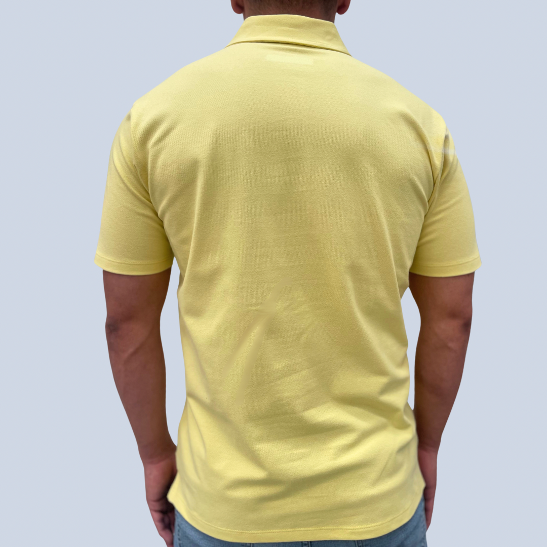 Camiseta Polo amarilla manga corta con cremallera frontal