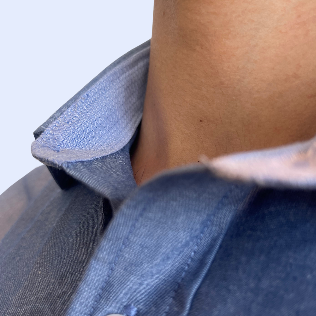 Camisa manga larga a azul con cuello sport collar